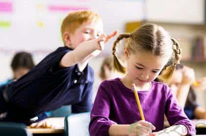 小儿抽动症怎么回事