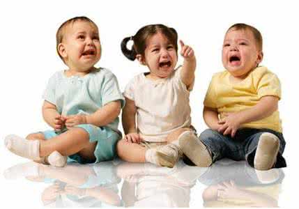 孩子总不愿意搭理父母是得了自闭症吗