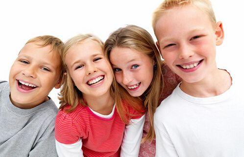 小儿抽动症有什么明显症状